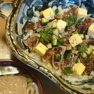 カツオのヅケ丼とミニ温うどんセット